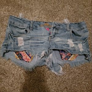Almost Famous Jean Shorts! Comfy & Cute